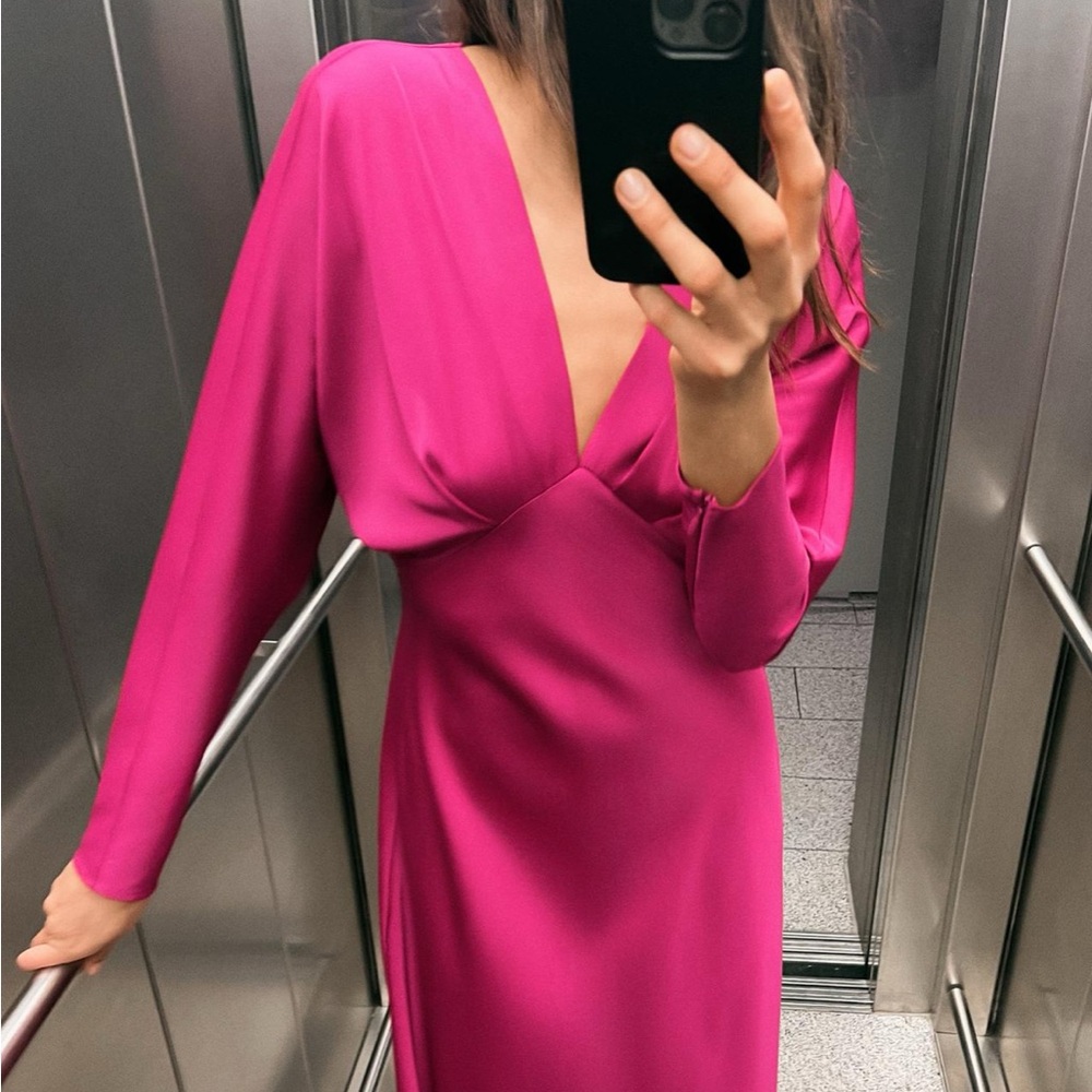 Zara limited edition satin effect midi dress - Picture 4 of 9